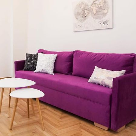 Contemporary Stylish Apartment Located Near Metaxourgeio Area Athens Exterior photo