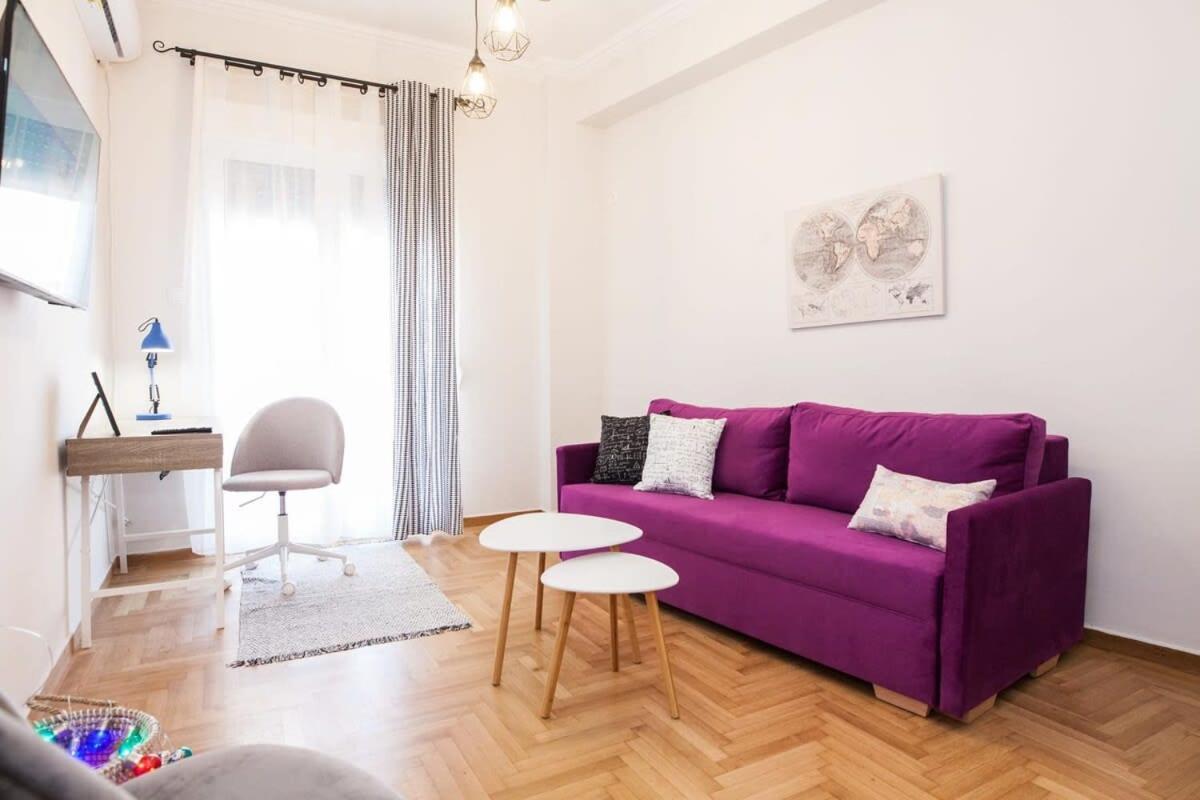 Contemporary Stylish Apartment Located Near Metaxourgeio Area Athens Exterior photo